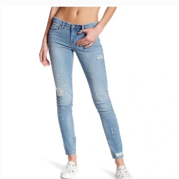 NWT Blank NYC classique skinny bleach distressed jeans 27 - Picture 1 of 9